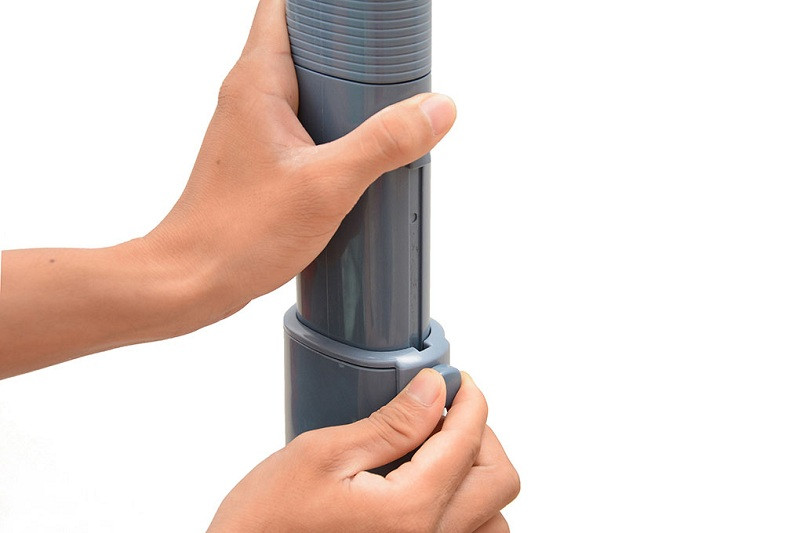 Thay đổi chiều cao linh hoạt bằng núm vặn trên thân quạt