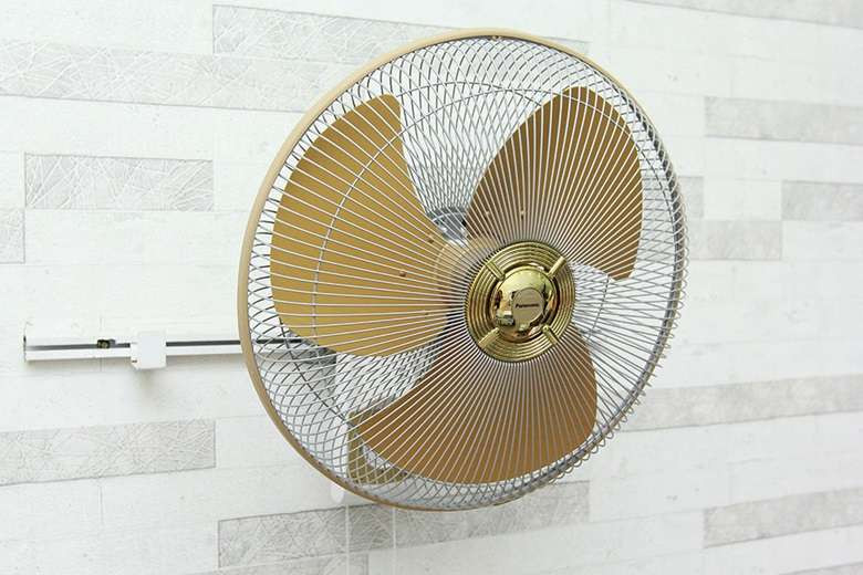 Panasonic F-409UGO - Dễ dàng điều khiển quạt với dây kéo tiện lợi