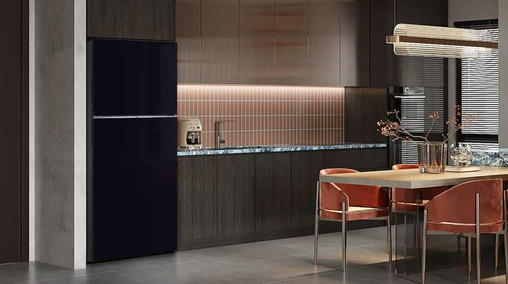 Tủ lạnh Samsung 385 lít RT38CB668422SV - Tổng quan thiết kế